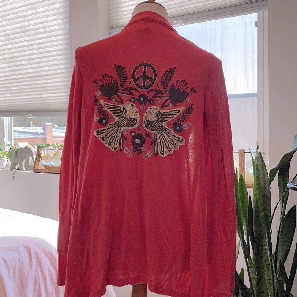 Ivy Jane // Embroidered Dove Open Sweater // Small